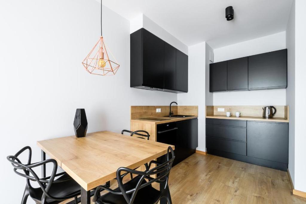 Platinum Towers Apartments Varsovie Extérieur photo